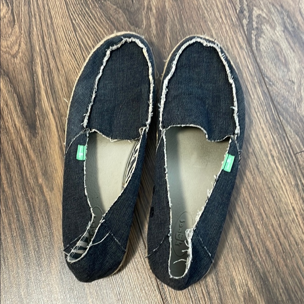 Sanuk Black Denim Flats